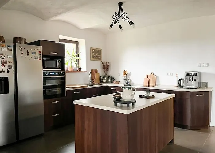 Pod Debem 度假居 Wielki Bartel